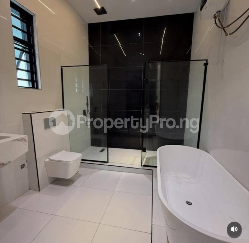 5 bedroom House for sale Estate Ajah Lagos