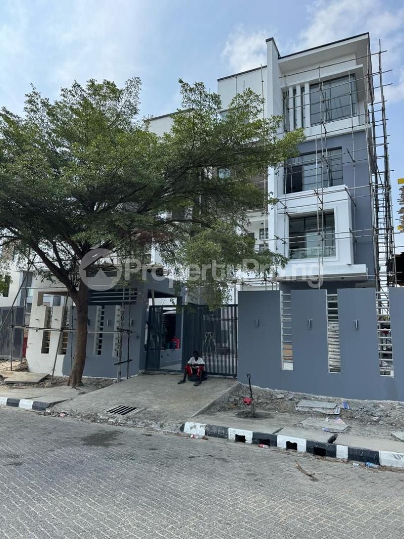 10 bedroom House for sale In A Very Secured Neighborhood At Banana Island Banana Island Ikoyi Lagos