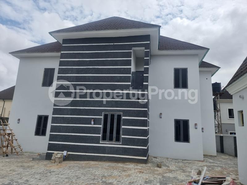 3 bedroom House for rent Behind Shafa Filling Station Opposite Dunamis Lugbe Abuja