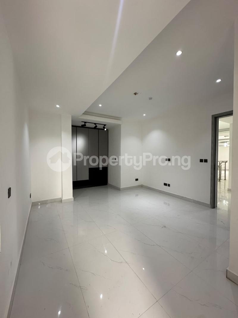 4 bedroom Flat / Apartment for rent Ikoyi Lagos