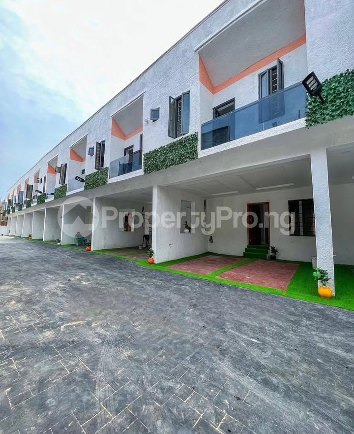 3 bedroom House for sale Abraham adesanya estate Ajah Lagos