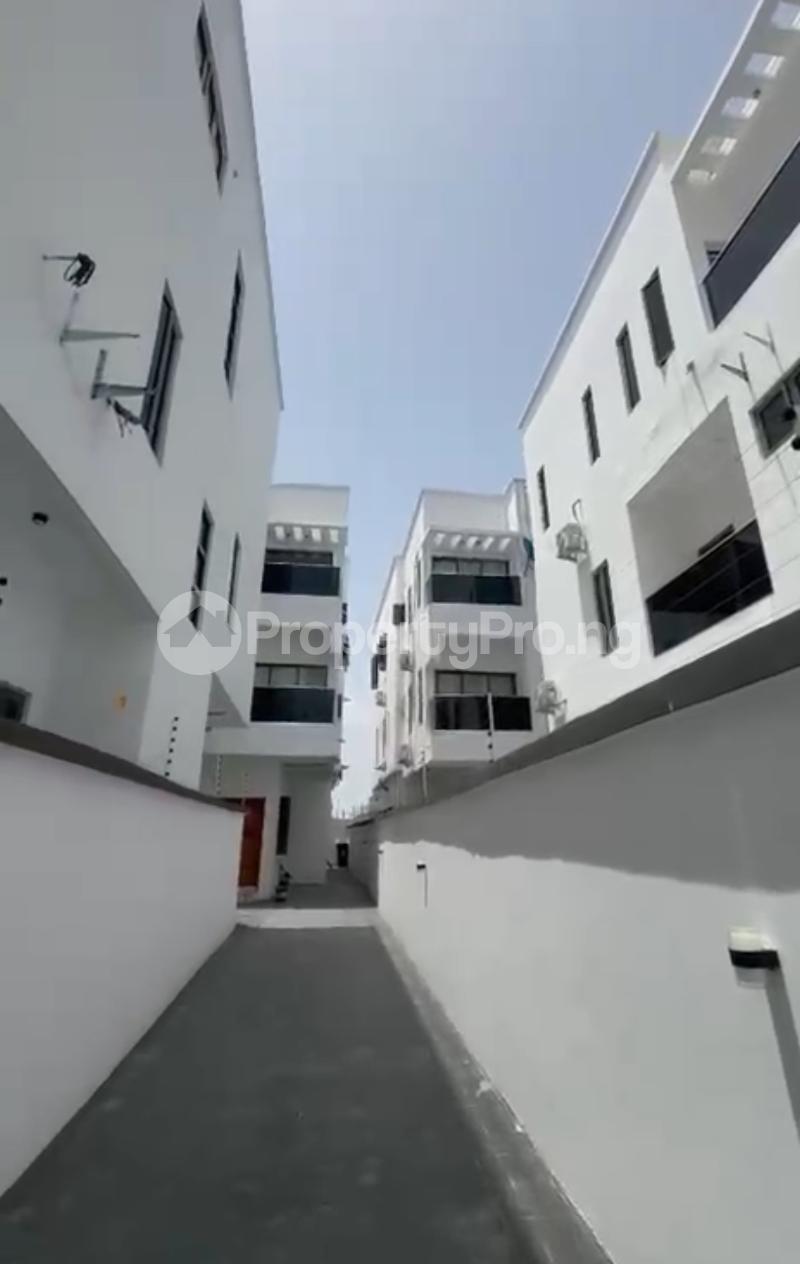 1 bedroom Flat / Apartment for rent Ologolo Lekki Lagos