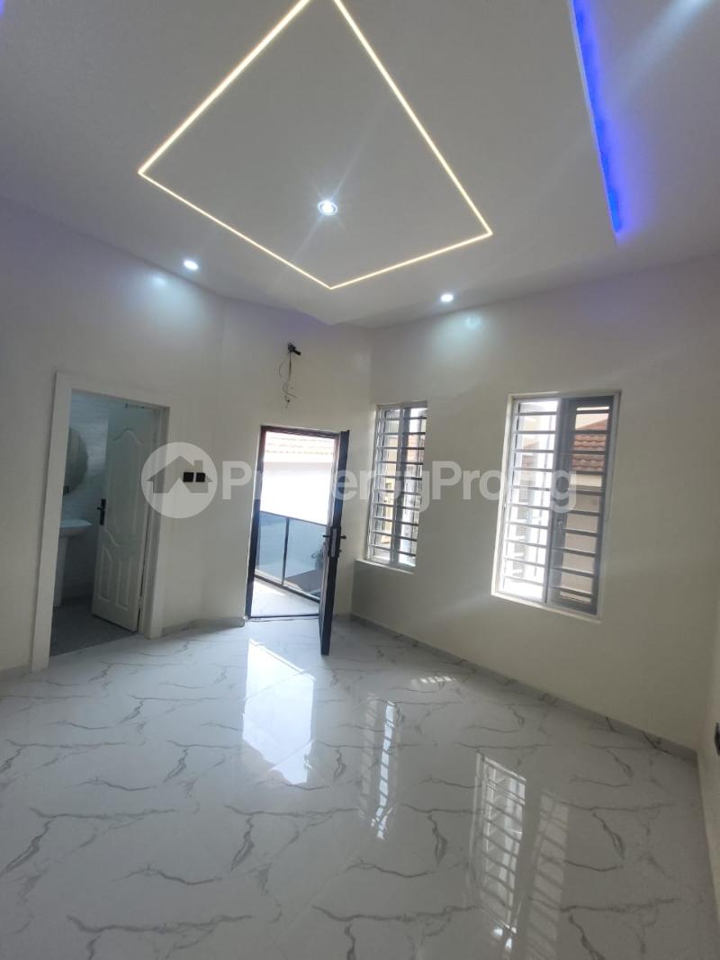 3 bedroom House for sale  Medina Gbagada Lagos