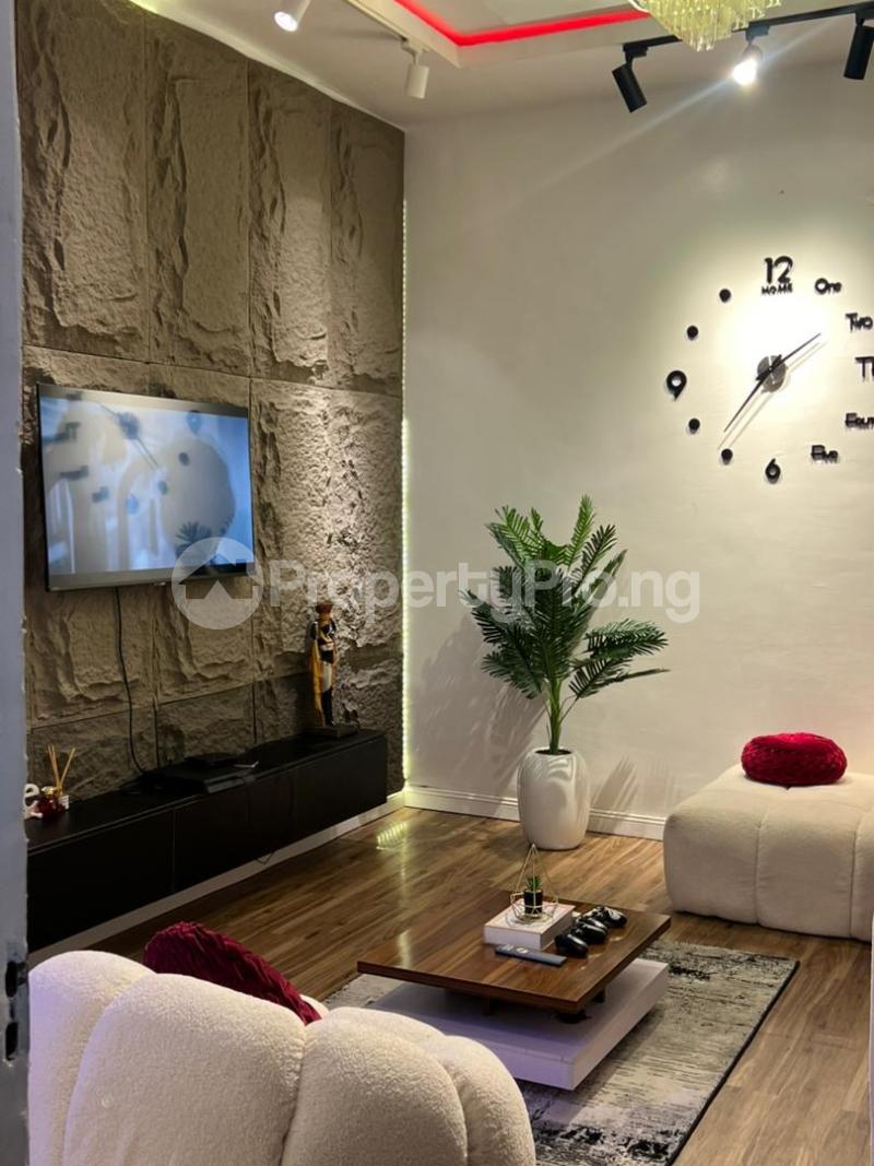 1 bedroom Flat / Apartment for shortlet orchid Lekki Lagos