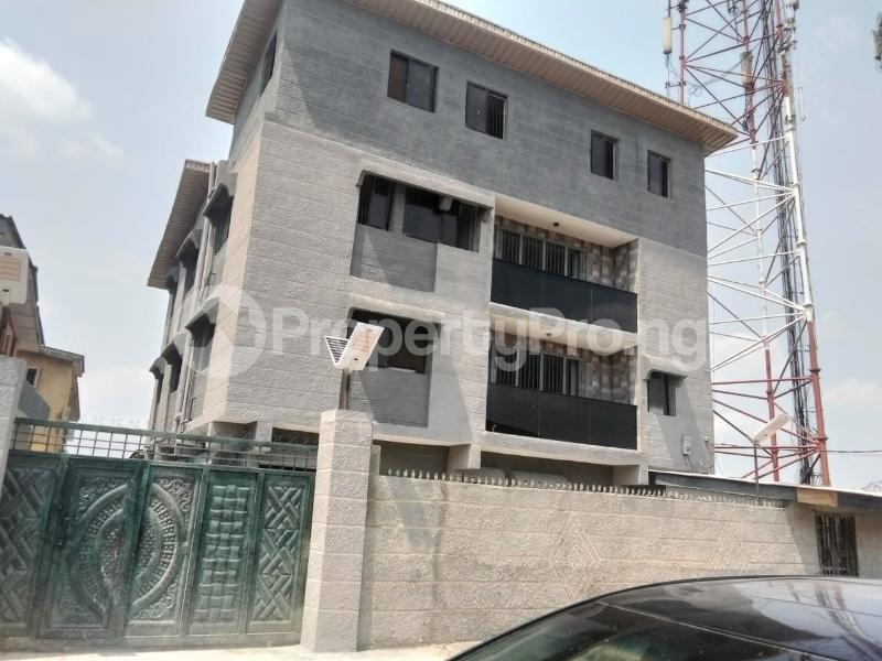 1 bedroom Flat / Apartment for rent Off Sunmola Street Mende Maryland Lagos