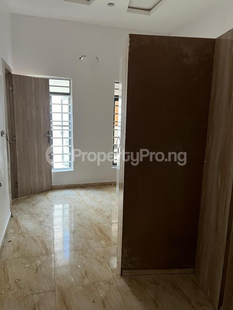 1 bedroom Flat / Apartment for rent orchid Lekki Lagos