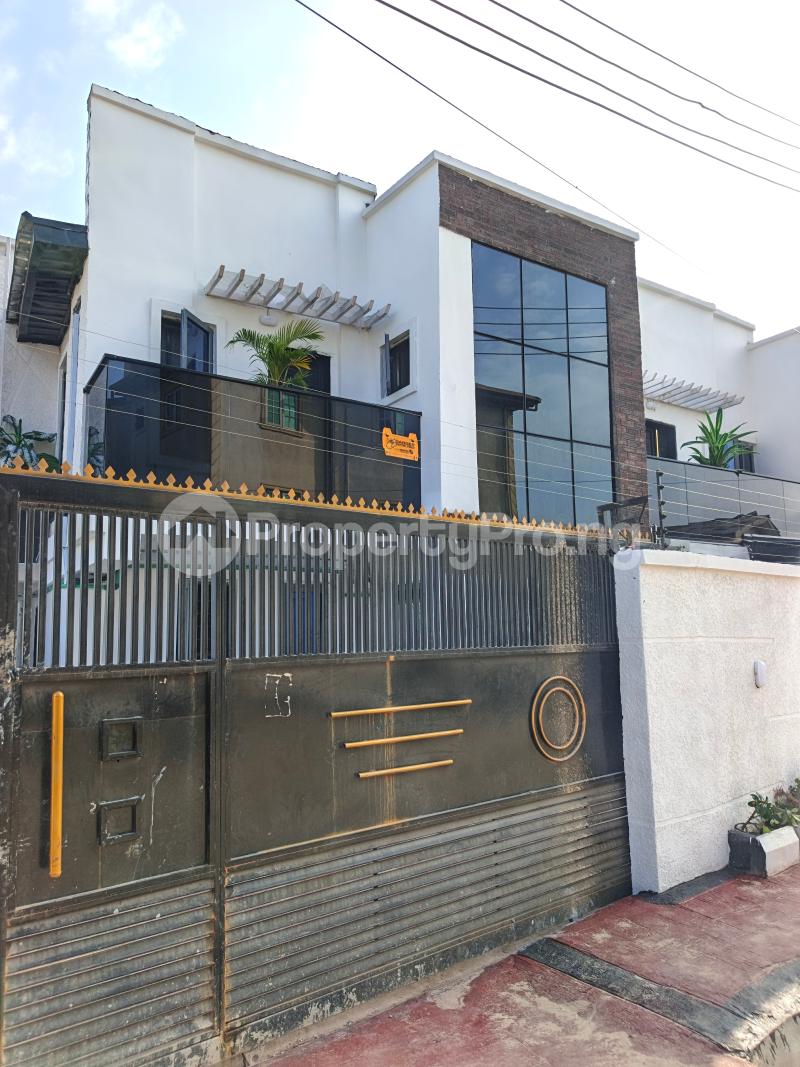 Flat / Apartment for rent Opeodu Street Ifako Gbagada Ifako-gbagada Gbagada Lagos