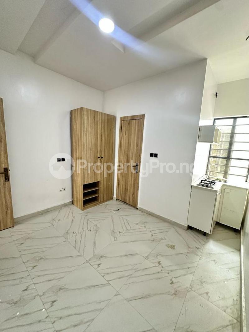 1 bedroom Flat / Apartment for rent orchid Lekki Lagos