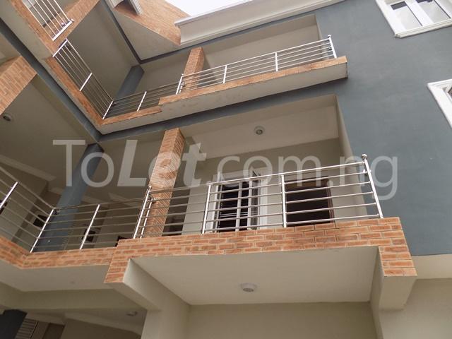 1 bedroom Flat / Apartment for rent After Chevron Round About Lagos