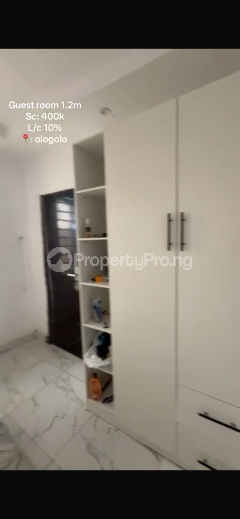 Flat / Apartment for rent Ologolo Lekki Lagos