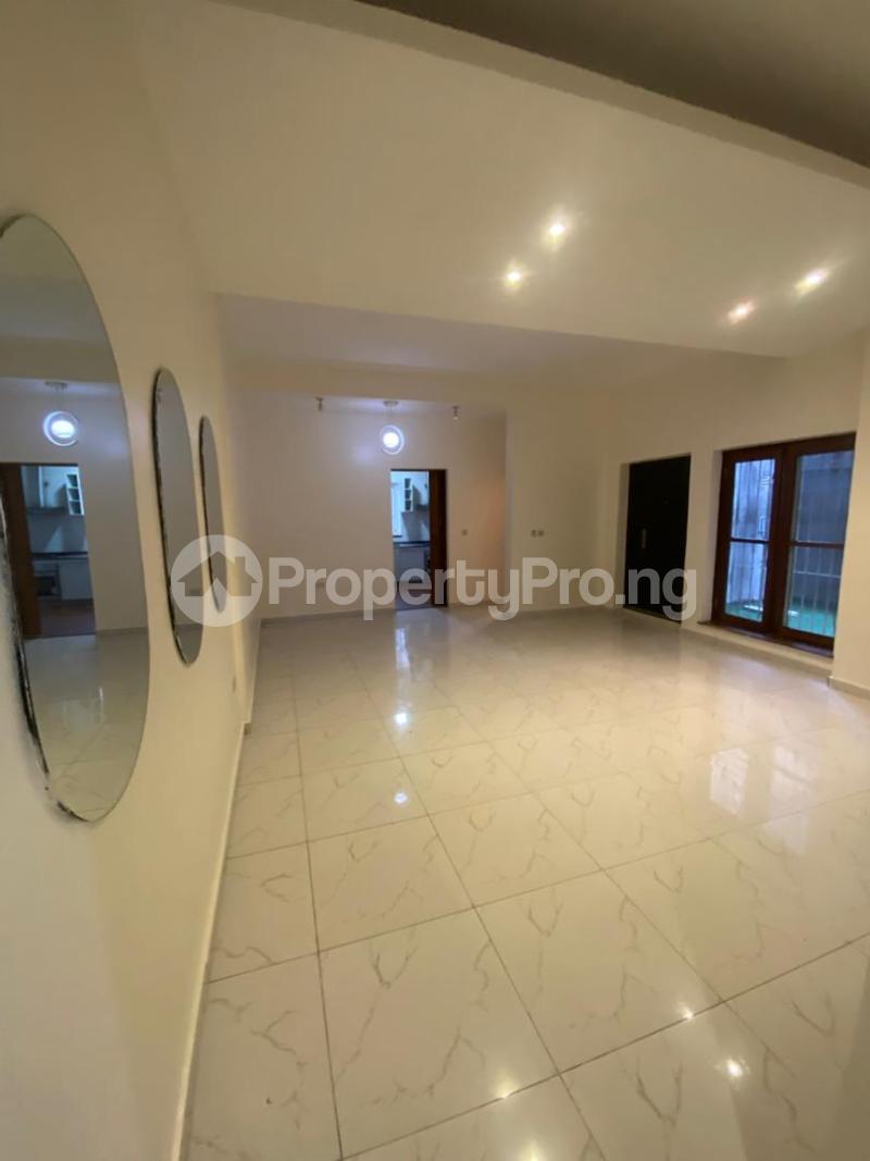 2 bedroom Flat / Apartment for rent ONIRU Victoria Island Lagos