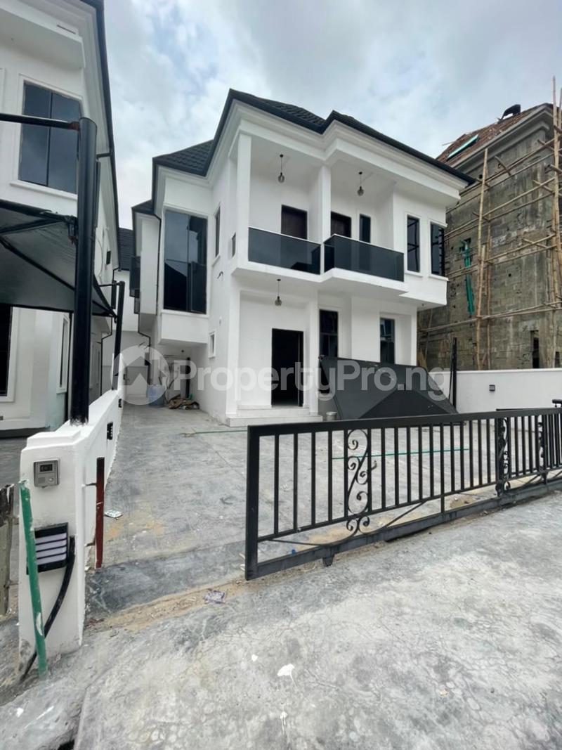 4 bedroom House for sale Luxury House In A Gated Classic Estate chevron Lekki Lagos