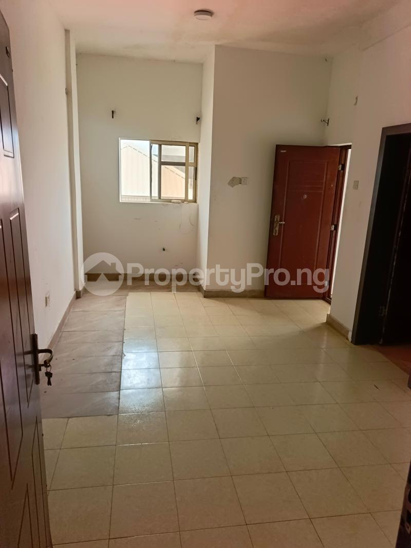 1 bedroom Flat / Apartment for rent Osapa london Lekki Lagos