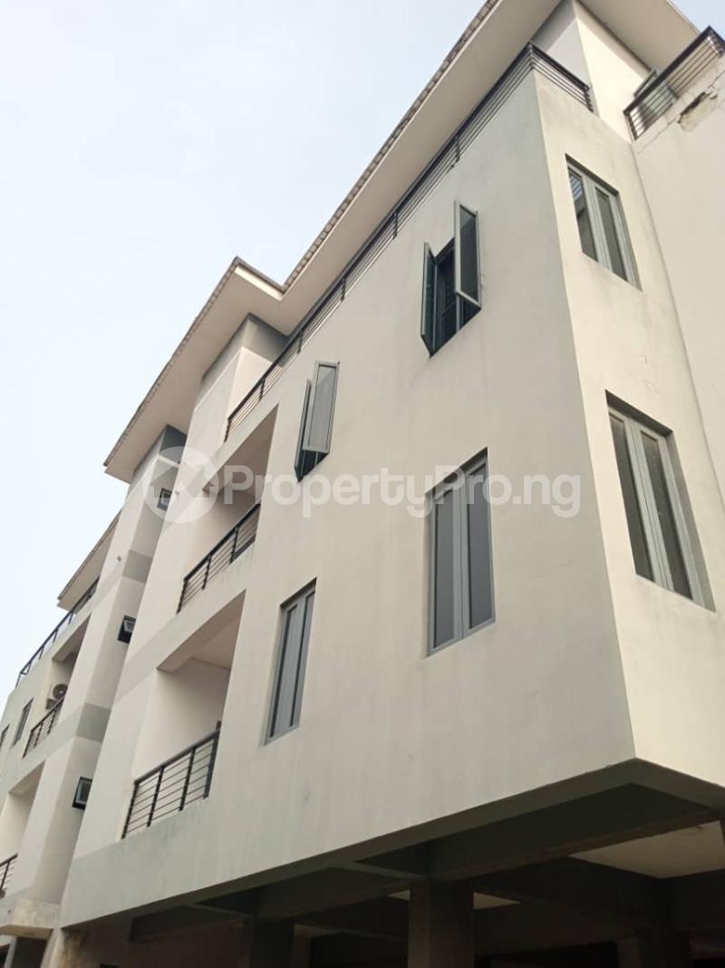 2 bedroom House for rent Ologolo Lekki Lagos