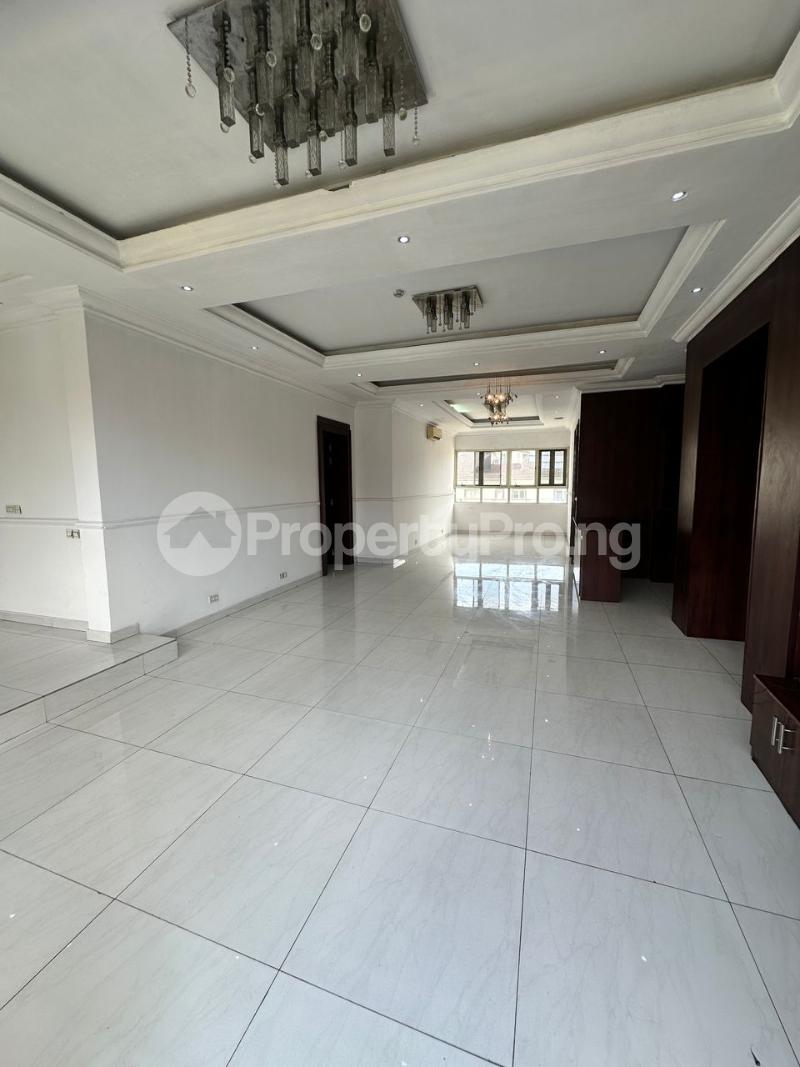 3 bedroom Flat / Apartment for rent Parkview Estate Ikoyi Lagos