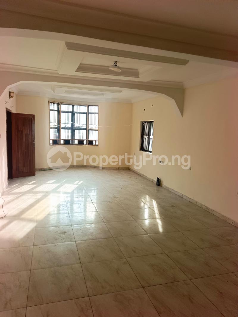 1 bedroom Flat / Apartment for rent Close To The Bus Stop Idado Lekki Lagos
