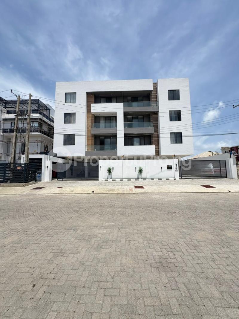 1 bedroom Flat / Apartment for sale  ONIRU Victoria Island Lagos
