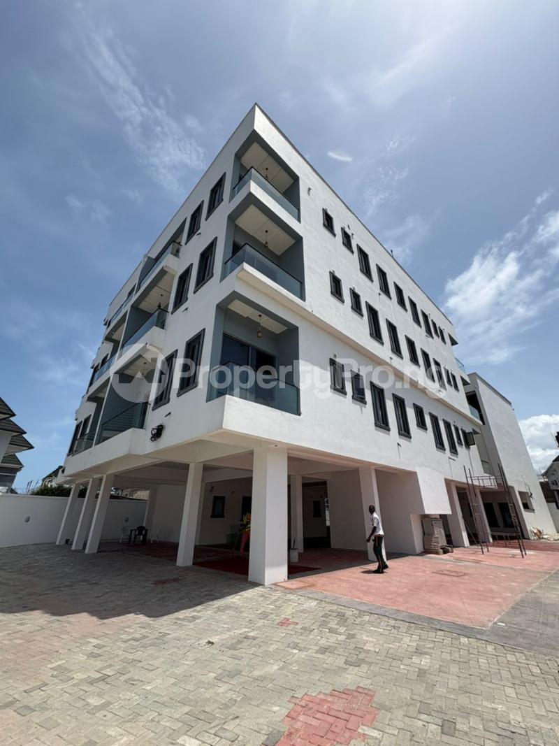 2 bedroom Flat / Apartment for sale  Ologolo Lekki Lagos