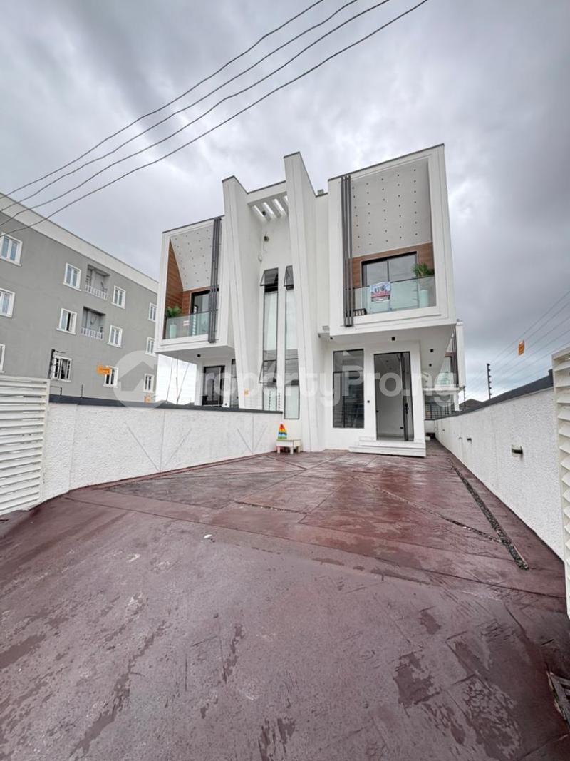 4 bedroom House for sale Ikota Lekki Lagos