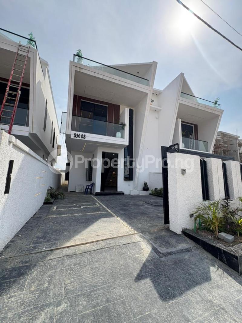 4 bedroom House for sale  Ikota Lekki Lagos