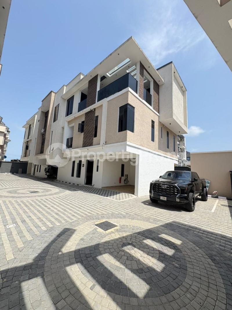 4 bedroom House for sale Ikate Lekki Lagos