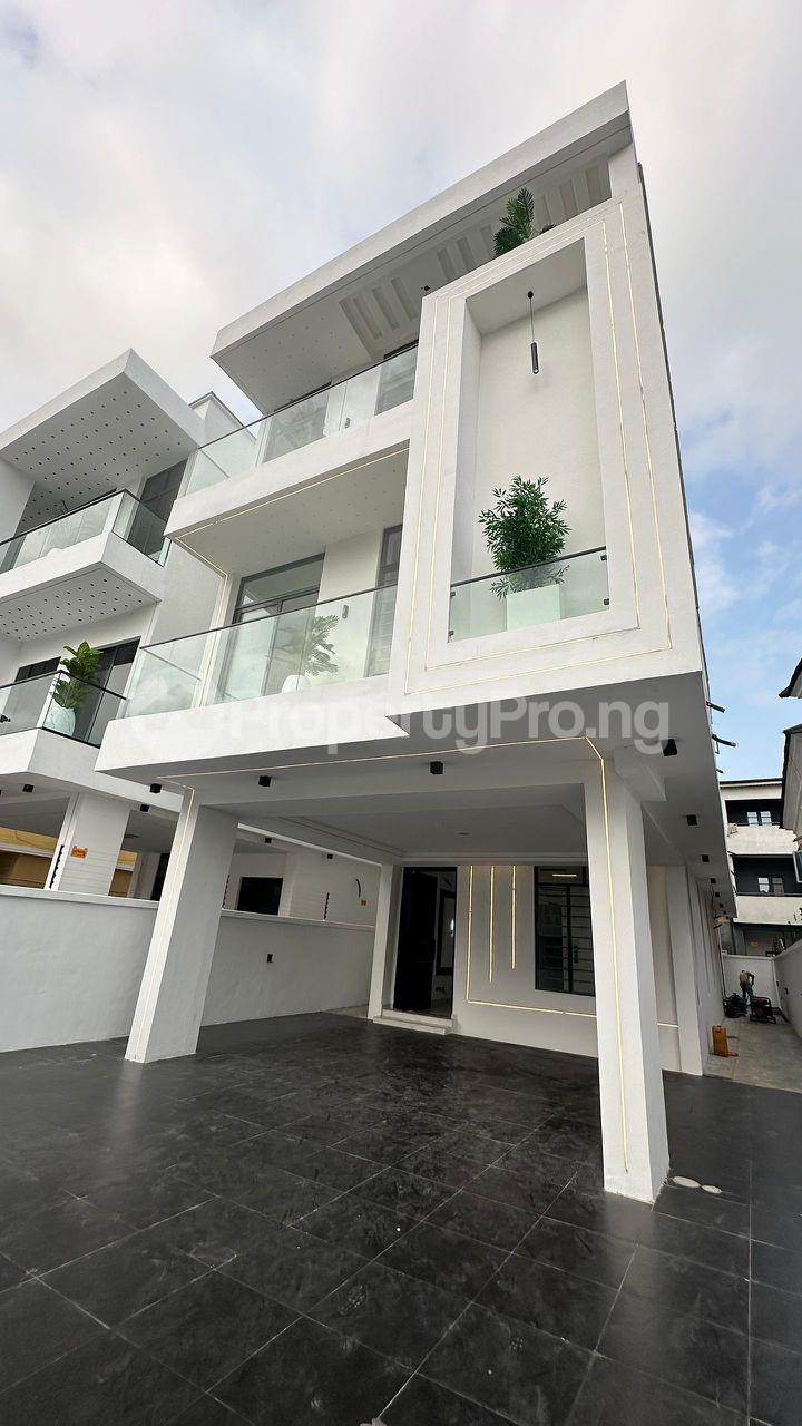 5 bedroom House for sale chevron Lekki Lagos