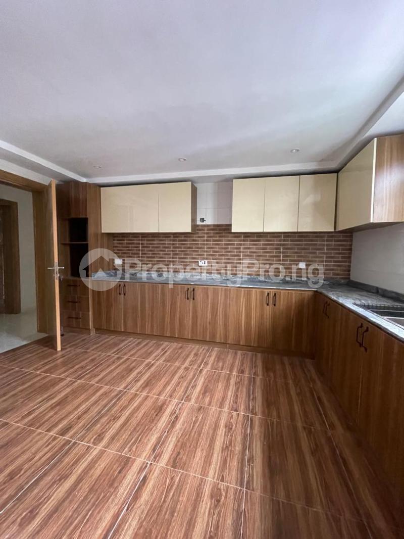 3 bedroom House for rent Royal Gardens Estate Off Lekki-Epe Expressway Ajah Lagos