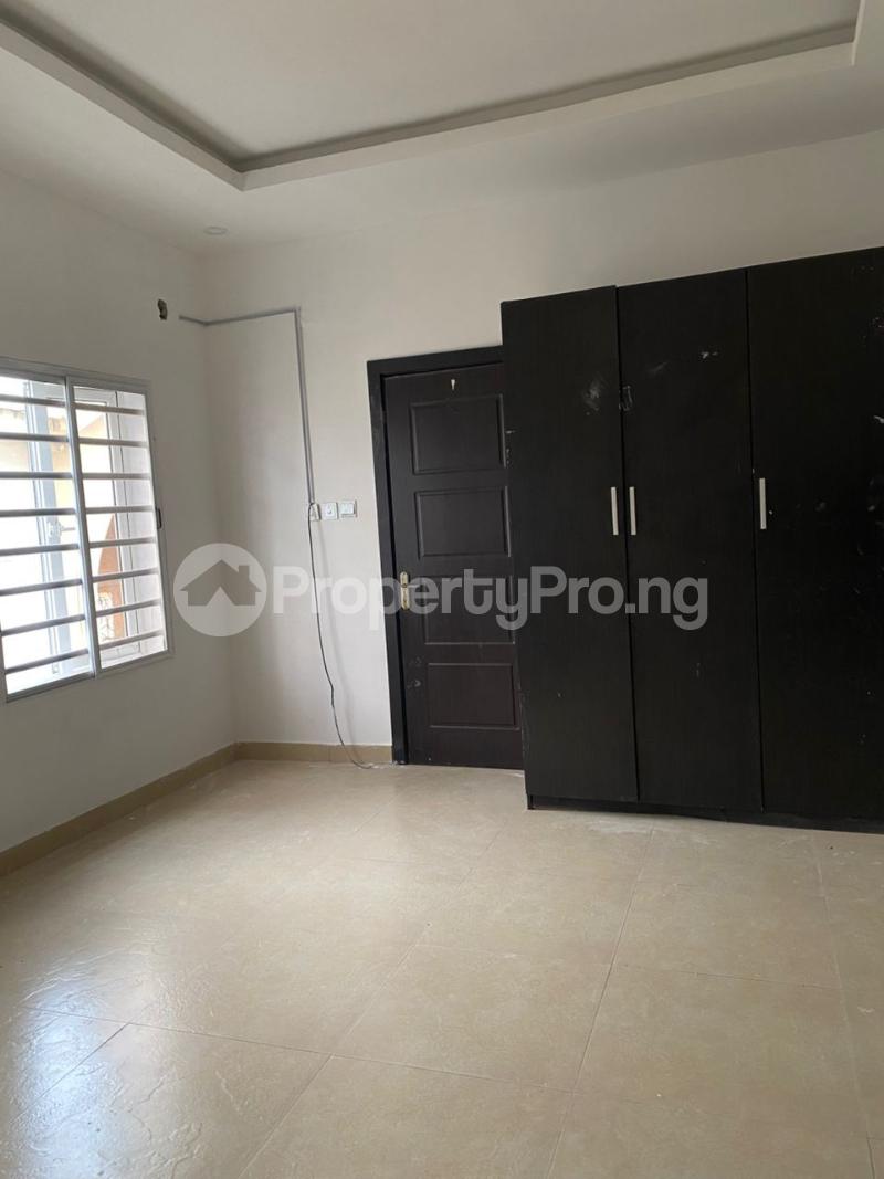 1 bedroom Flat / Apartment for rent Off Platinum Way By 1st Gate Bus Stop Jakande Lekki Lagos