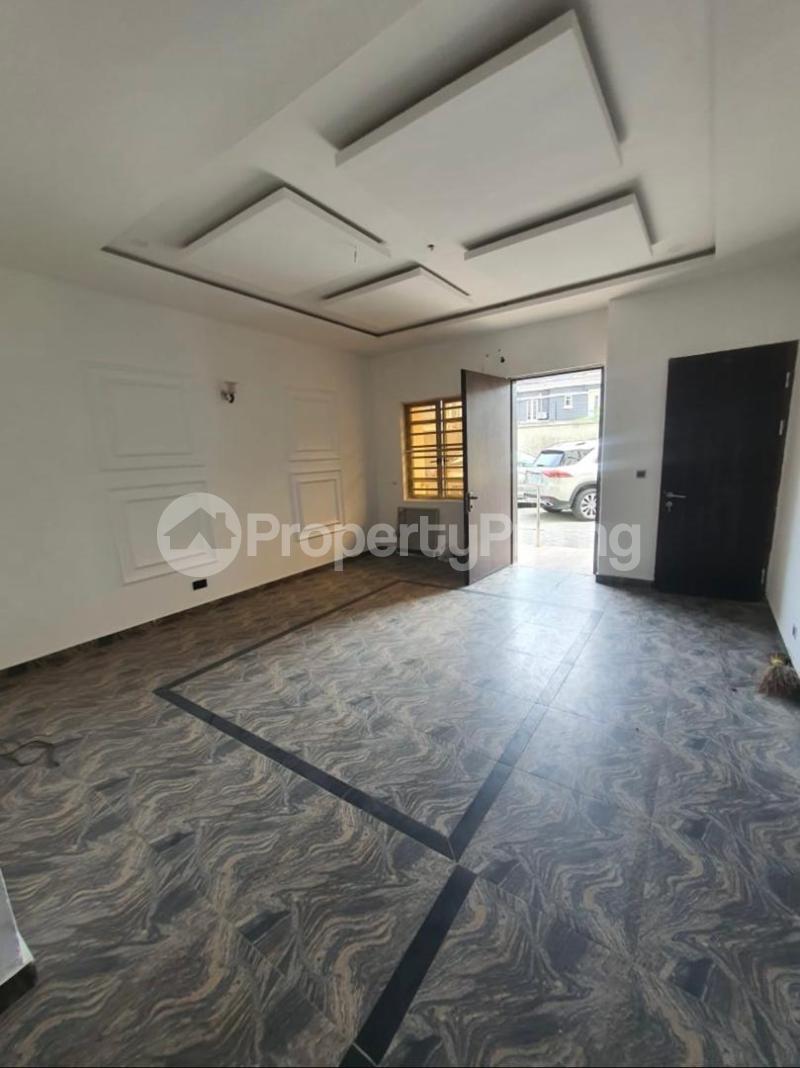 2 bedroom House for rent Chevron Lekki Lagos