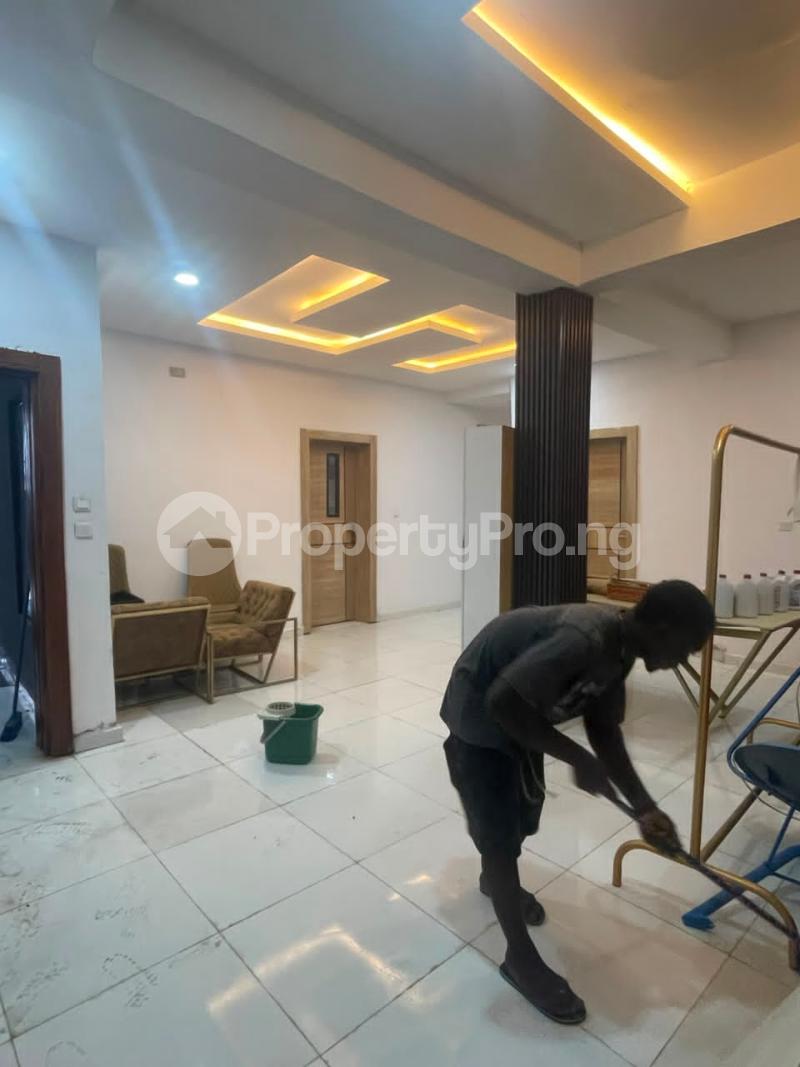 2 bedroom House for rent Ologolo Lekki Lagos
