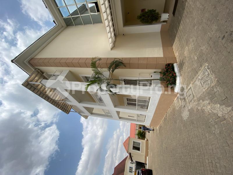 3 bedroom Flat / Apartment for shortlet Wuse 2 Abuja - 0