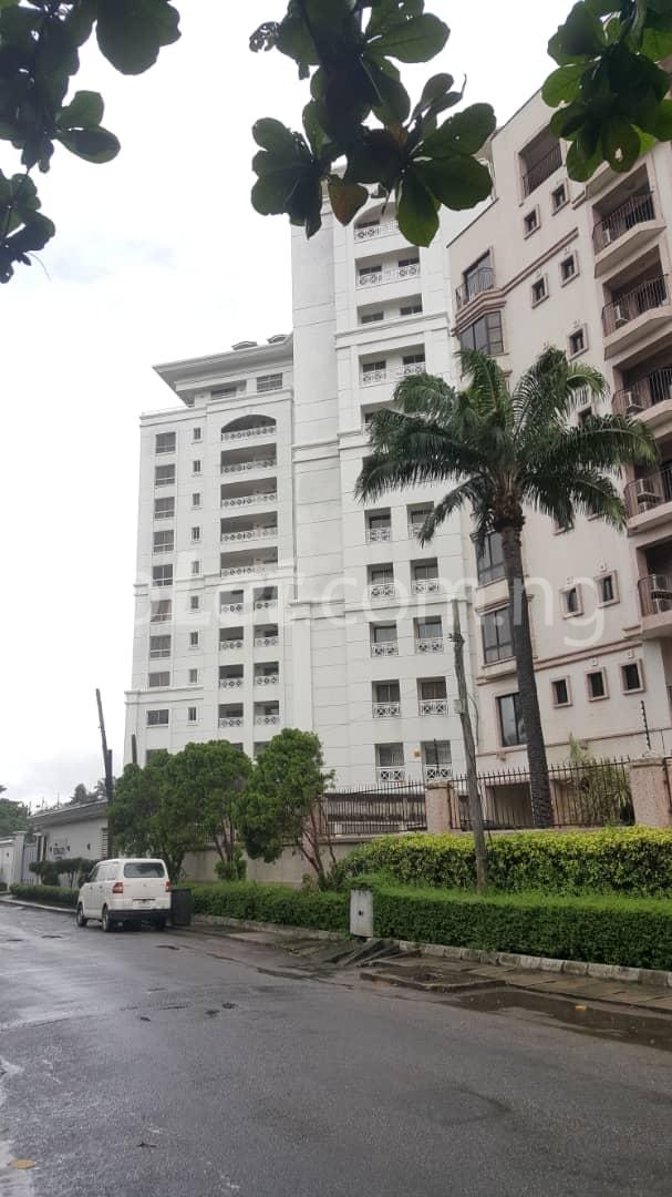 3 bedroom Flat / Apartment for rent Off Glover Road, Gerard road Ikoyi Lagos