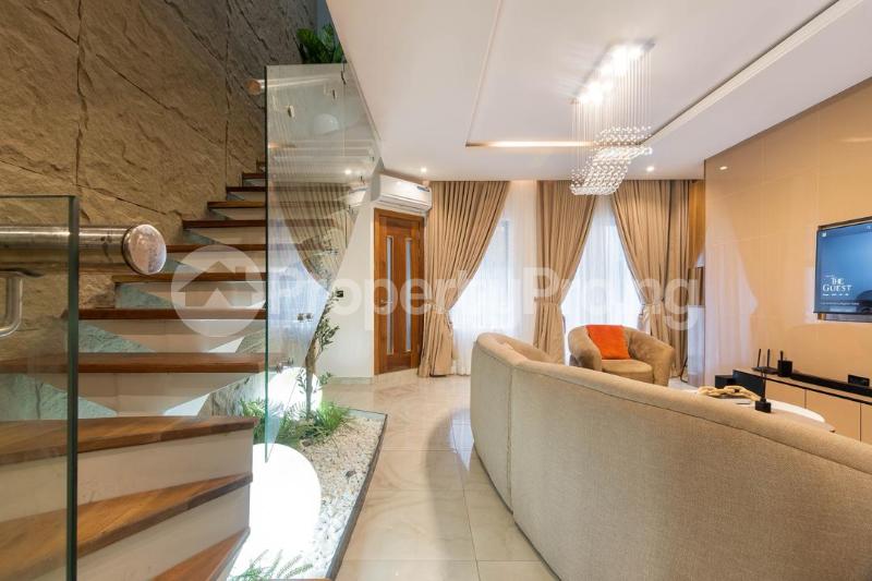 2 bedroom House for shortlet Freedom Way Lekki Lagos