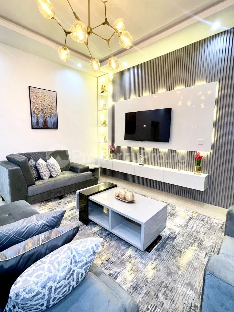 2 bedroom House for shortlet Surulere Lagos - 0
