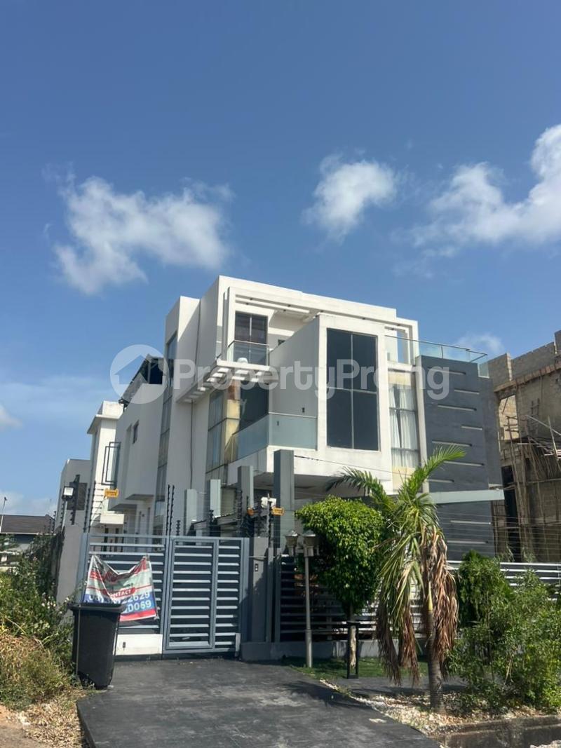 5 bedroom House for sale Osapa london Lekki Lagos