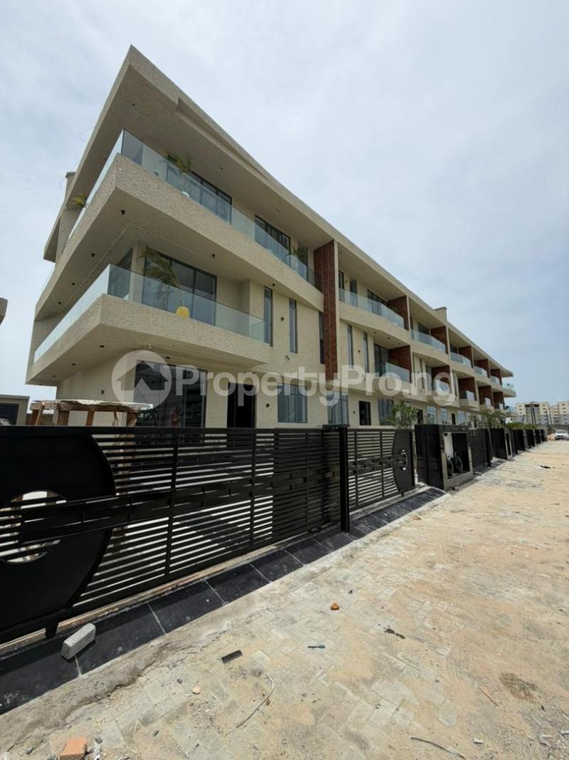 4 bedroom House for sale  Lekki Phase 1 Lekki Lagos