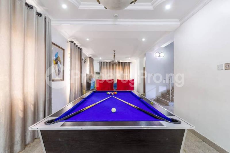 4 bedroom House for shortlet Off Admiralty Around Studio 24 Lekki Phase 1 Lekki Lagos