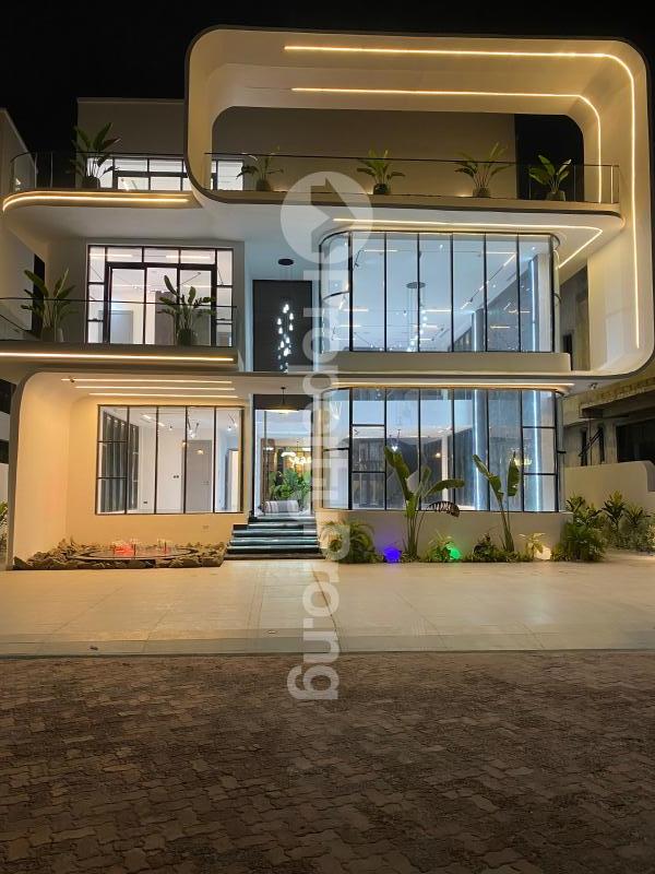 5 bedroom House for sale Hampton Island Osapa london Lekki Lagos