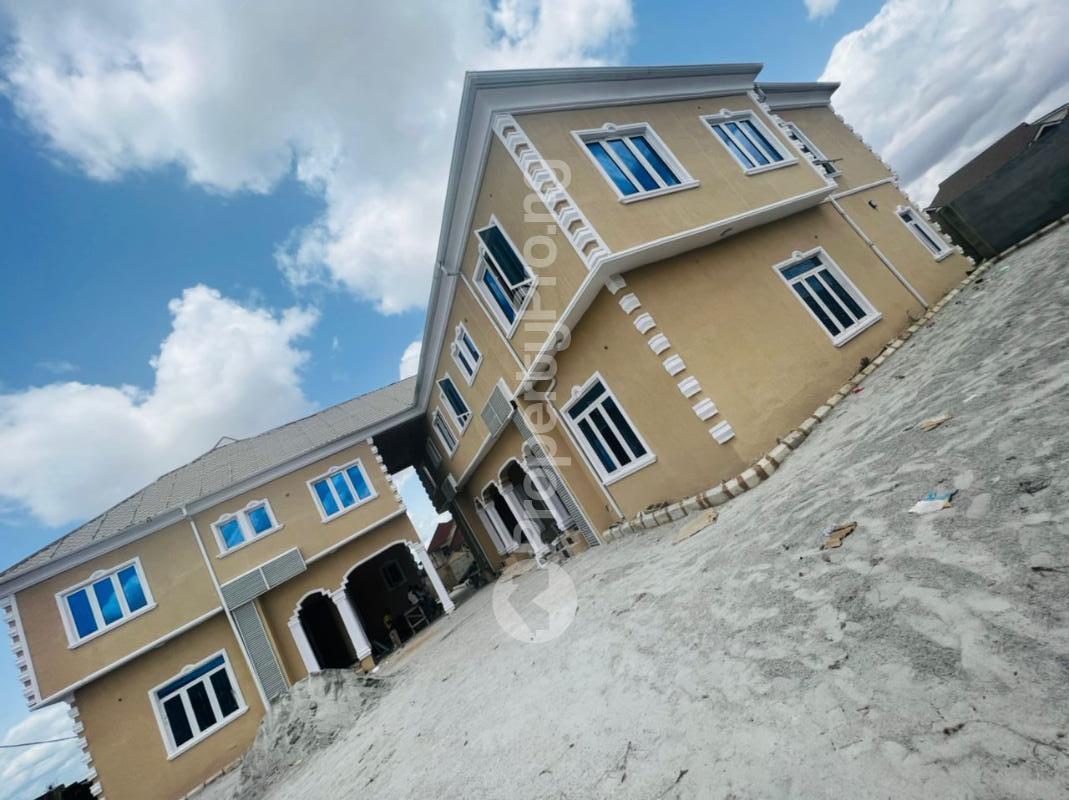 4 bedroom Flat / Apartment for rent Kolapo Ishola Gra Akobo Ibadan Oyo