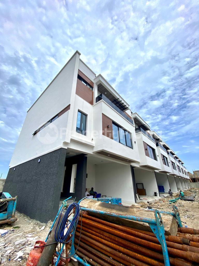 4 bedroom House for sale Ologolo Lekki Lagos