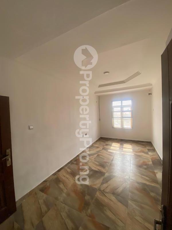 Flat / Apartment for rent Spg Ologolo Lekki Lagos