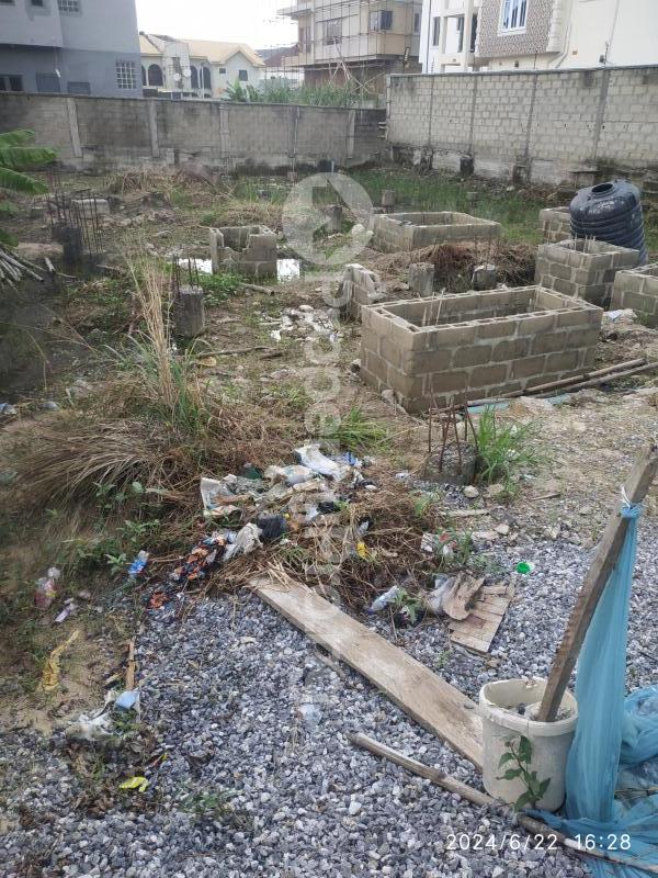 Land for sale Atunrase Medina Gbagada Lagos