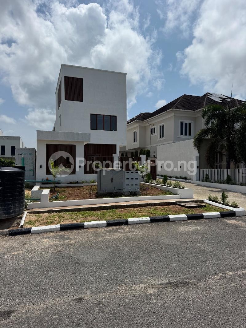 House for sale Osapa london Lekki Lagos
