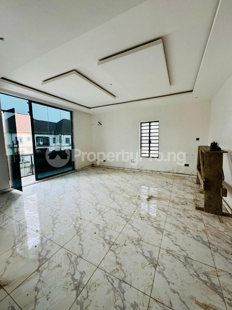 4 bedroom House for sale Millennium Estate, Gbagada Lagos