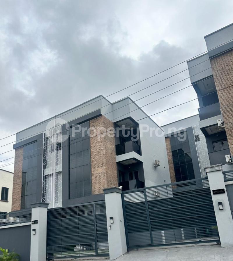 4 bedroom House for sale Opebi Ikeja Lagos