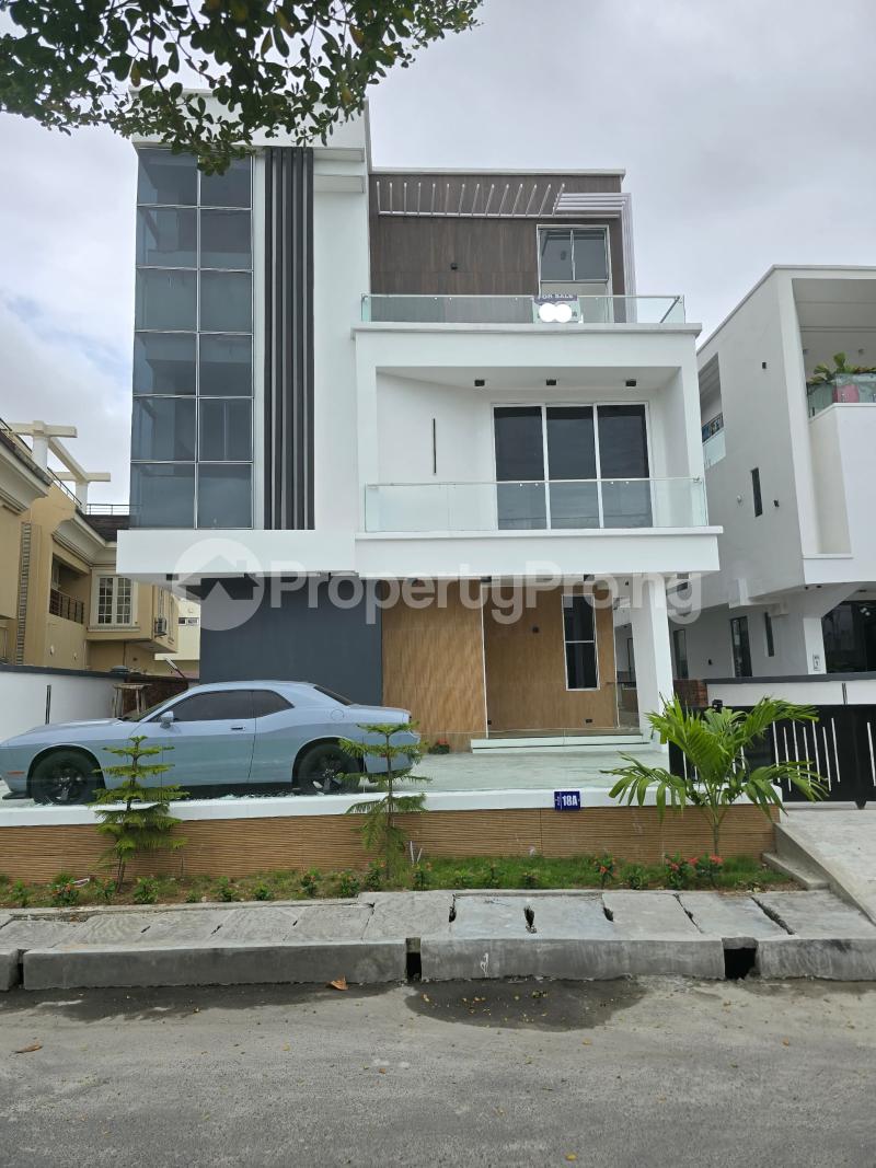 5 bedroom House for sale For The Billionaire Who Wants An Extraordinary Home. Osapa london Lekki Lagos - 0