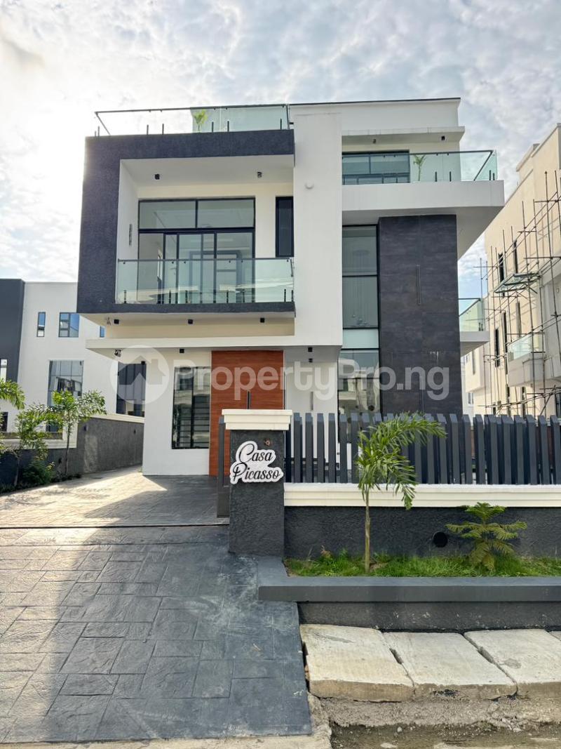 5 bedroom House for sale Ikota Estate Ikota Lekki Lagos