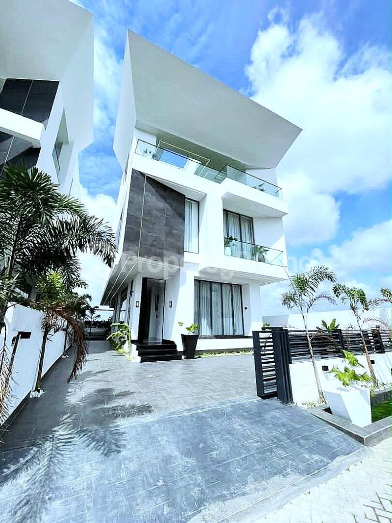 5 bedroom House for sale Osapa london Lekki Lagos