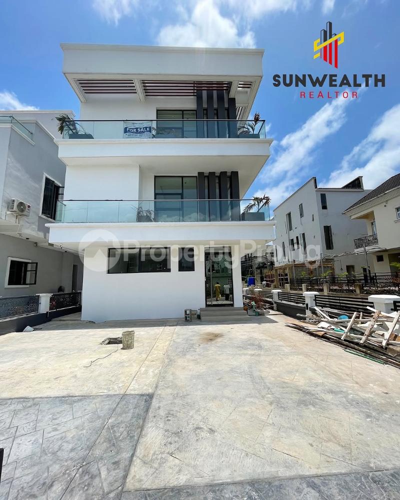 5 bedroom House for sale Osapa london Lekki Lagos