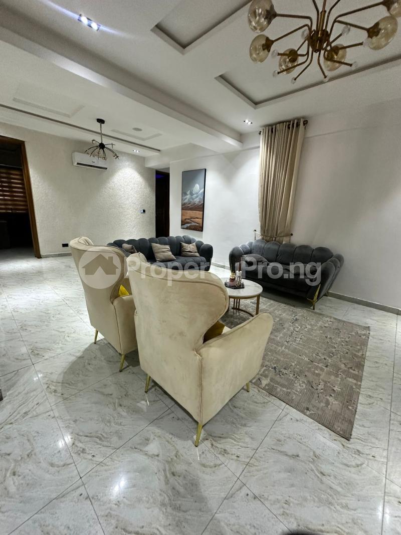 3 bedroom Flat / Apartment for sale Yaba Gra Alagomeji Yaba Lagos